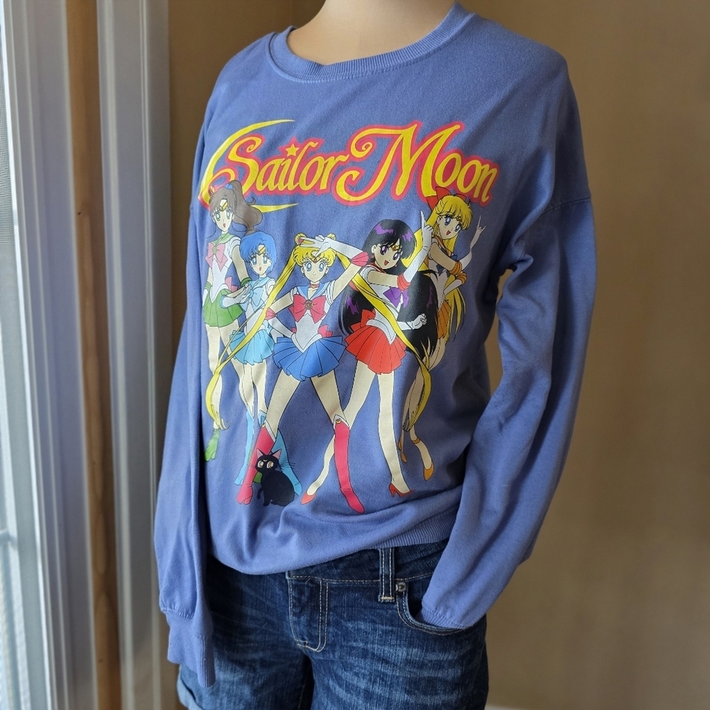 Sailor Moon Blue Crew Neck Sweatshirt - Size XS‎